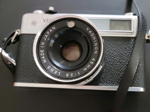 Yashica film camera w - yashica,
