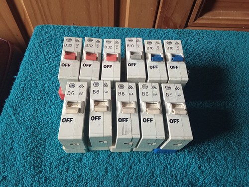 Wylex b10 plug mcb with - wylex, in