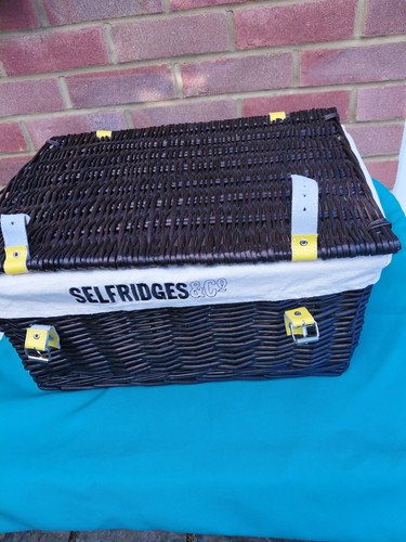 Selfridges lined dark - selfridges, &