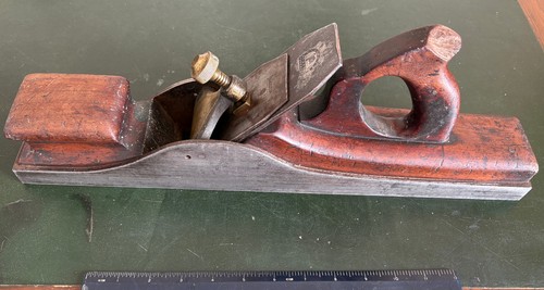 Antique carpenters very rare - carpenters,