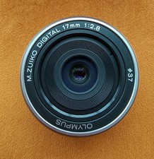 Olympus M. Zuiko 17mm f2.8 