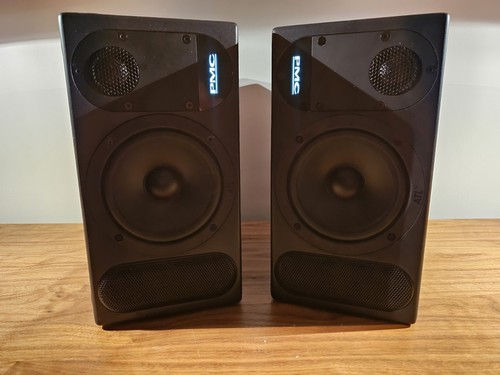 Pmc twotwo studio speakers - twotwo.5,