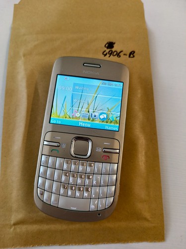 Nokia mobile - c3,