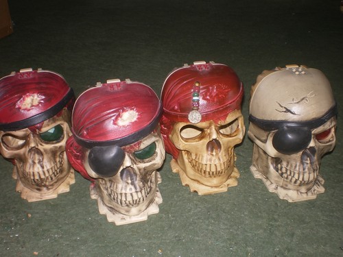 Mega bloks pyrates - mega, skull