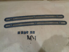 Ferrari 348,355 - Pair Of Upper Dash Grilles P/N 62186800