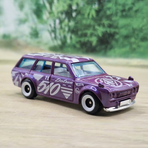 Hot wheels datsun 510 - hot,
