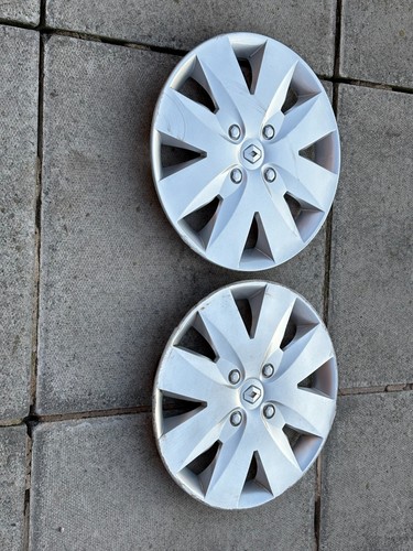 Renault clio wheel trim - 15",