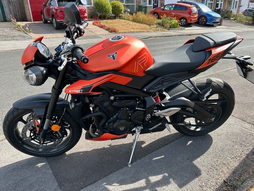 Triumph street triple - -, 2025