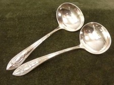 2 Vintage Roberts & Belk Sauce Spoons Art Nouveau pattern silver plated
