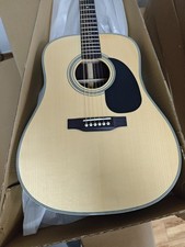 Martin D28 natural acoustic