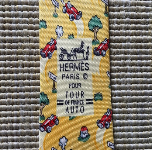 Rare hermès 100 silk - rare, tie