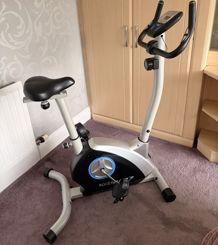 Roger black upright - roger, exercise