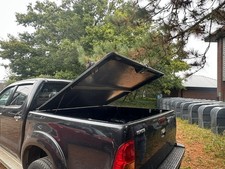 Toyota Hilux Mountain Top -