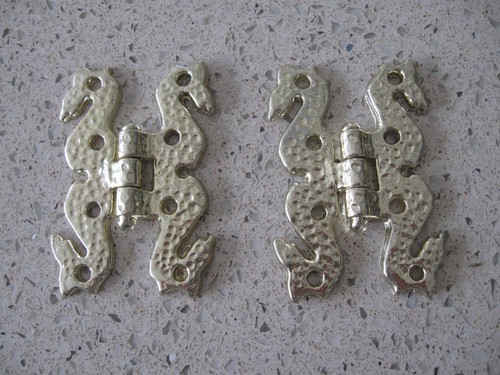 Pair light gold coloured - light,