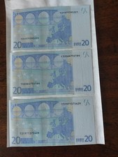 Set of 3  -2002 Rare Collectable uncirculated Ireland 20 euro  note Duisenberg 