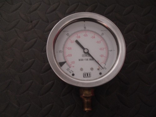 Vacuum gauge in - gauge, 30