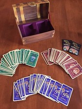 HARRY POTTER QUIDDITCH CARD GAME w/ STORAGE CHEST GRYFFINDOR / SLYTHERIN / PITCH