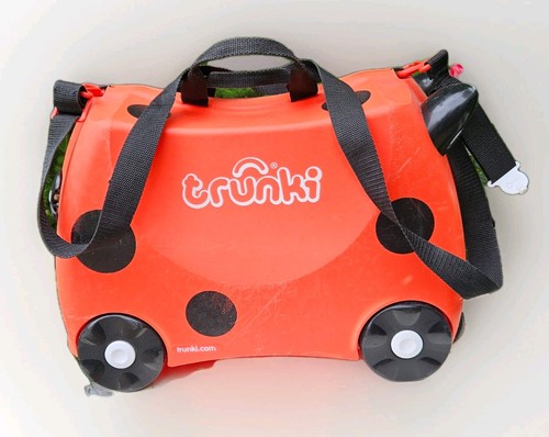 Trunki ride kids suitcase - kids,