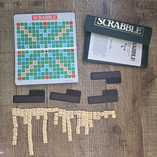 Magnetic travel scrabble - magnetic,