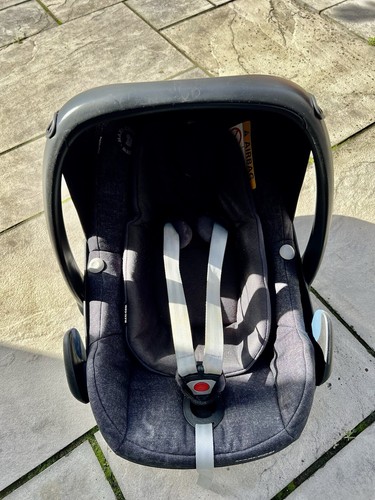 Maxi cosi car seat authentic - maxi-cosi,