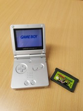 Nintendo Game Boy Advance SP
