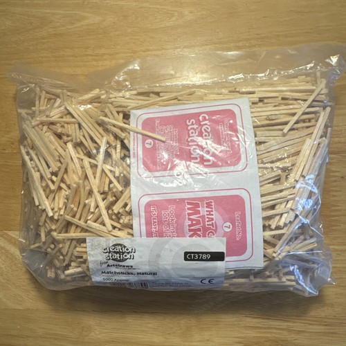 Around 2000 pcs pieces - 2000,