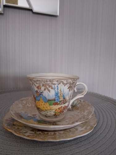 Bone china trio - bone,