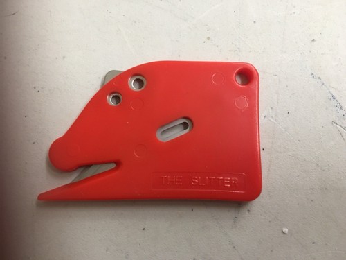 The slitter safety cutter - slitter,