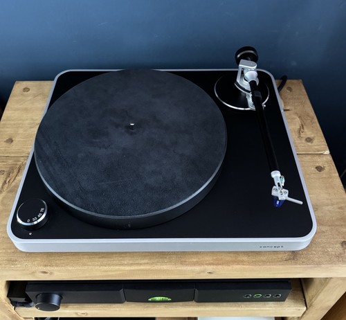 Clearaudio concept turntable - concept,