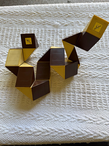 Rubik snake twist puzzle - twist,