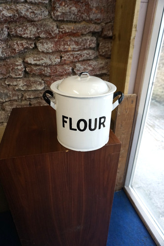 Vintage kitchenalia décor - kitchenalia,