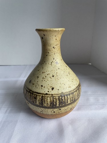 Vintage stoneware pottery - vintage, bud