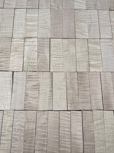 Curly flame maple - curly,