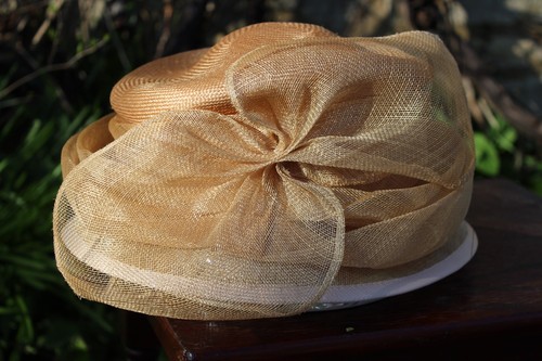 Gwyther snoxells hat gold - hat,