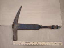 Antique Auld & Conger