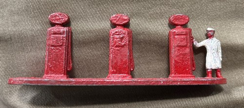 Lesney made england cast - made,