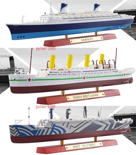 1250 britannic titanic model - titanic,