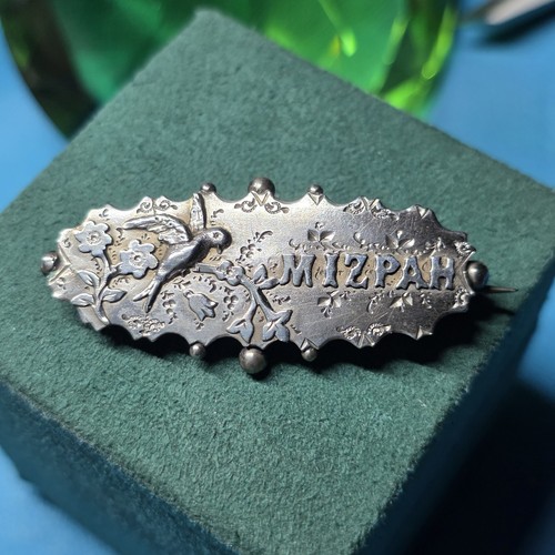 Fully hallmarked 1876 - hallmarked,