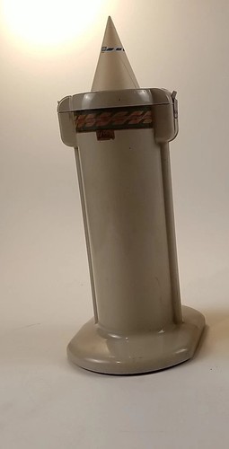 Dixie fountain cone - cone, counter