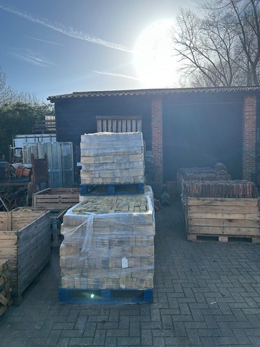 London yellow stocks reclaimed