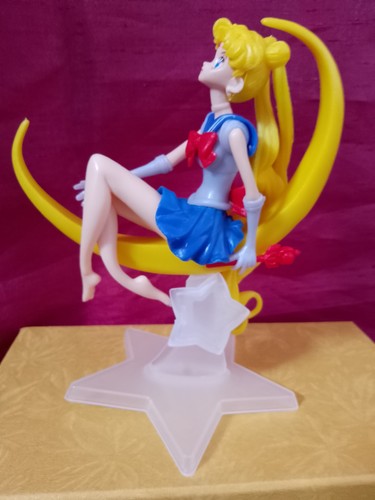Sailor moon beautiful figure - moon,