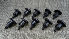 10X AUDI CAR PANEL RIVETS PUSH