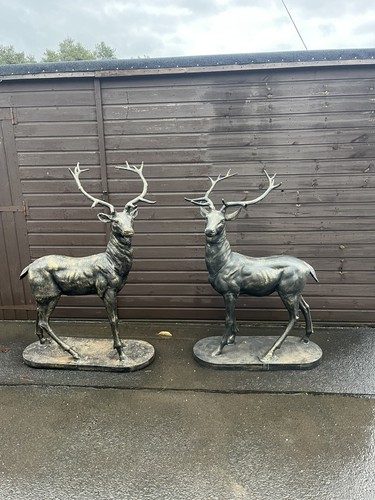 Lifesize cast iron - deer,