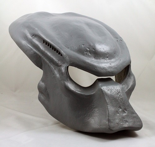 Predator movie prop replica - 2,