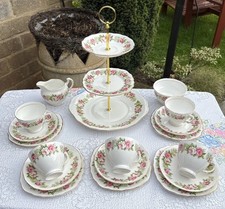 Pretty Vintage Colclough Bone