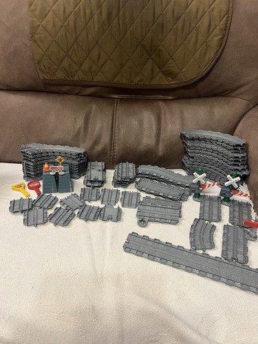 Thomas the tank engine track - tank,