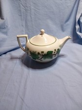 Napoleon Ivy Teapot with Lid