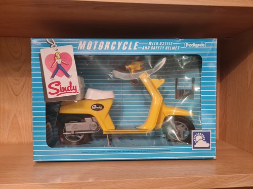 Vintage sindy motorcycle - sindy,