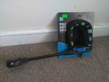 Used fishing seat box.RIVE/PRESTON D36 SNAPLOC ARM AND SOCK