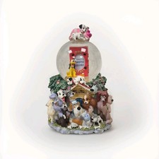 Disney Cats & Dogs Snow Globe